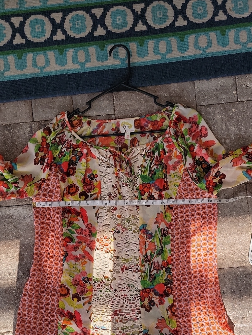 fig and flower Floral Crochet Lace Peasant Top Sz M - Picture 5 of 10